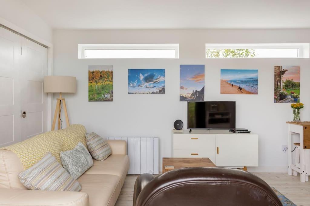 Cosy And Modern 1 Bedroom Garden House - Very Dog Friendly! Tarves ภายนอก รูปภาพ